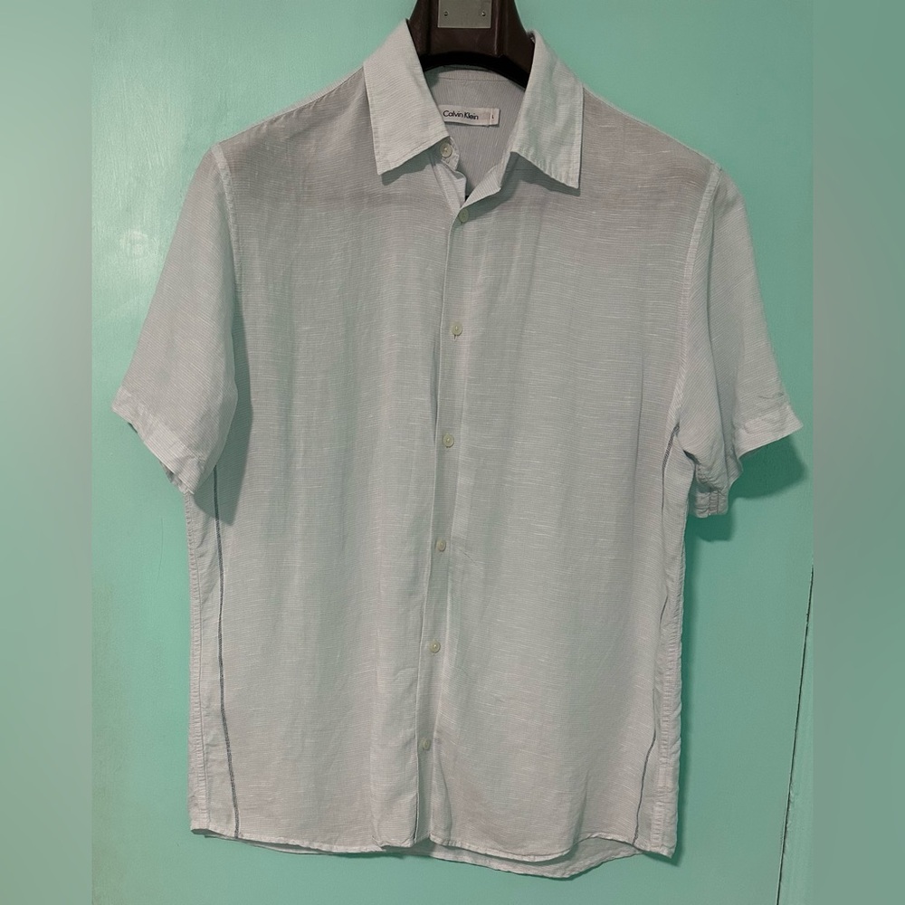 Calvin Klein men shirt size large good condition